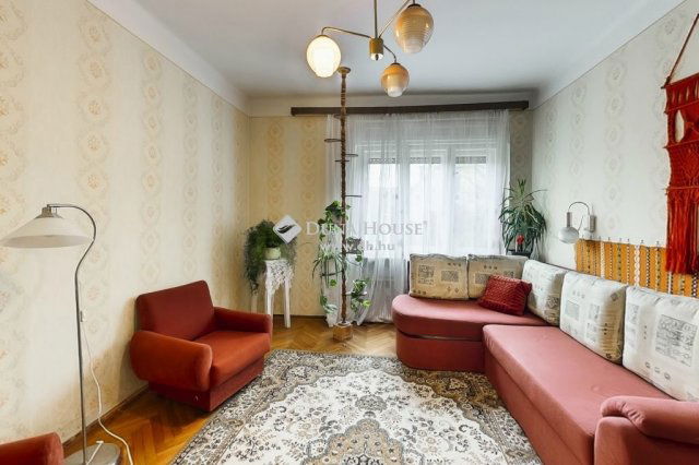 Eladó családi ház, Kecskeméten 62.9 M Ft, 3 szobás