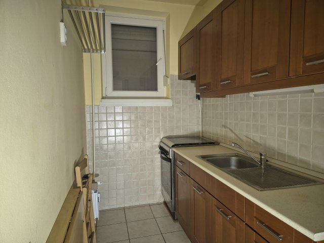 Eladó panellakás, Budapesten, XIV. kerületben, Gvadányi utcában