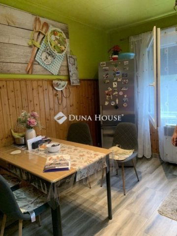 Eladó téglalakás, Szekszárdon 36.9 M Ft, 2 szobás