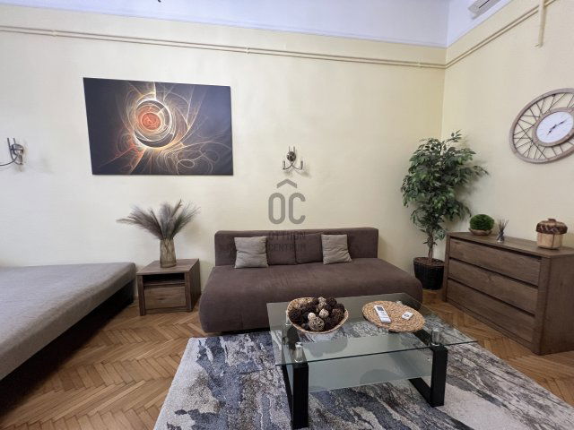 Kiadó téglalakás, albérlet, Budapesten, V. kerületben, 2 szobás