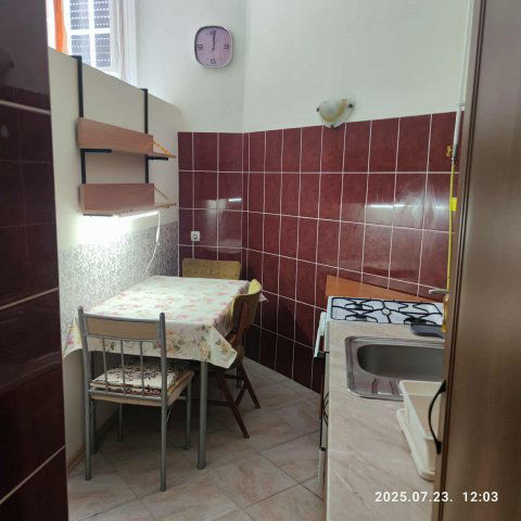 Kiadó téglalakás, albérlet, Debrecenben 230 E Ft / hó, 2 szobás