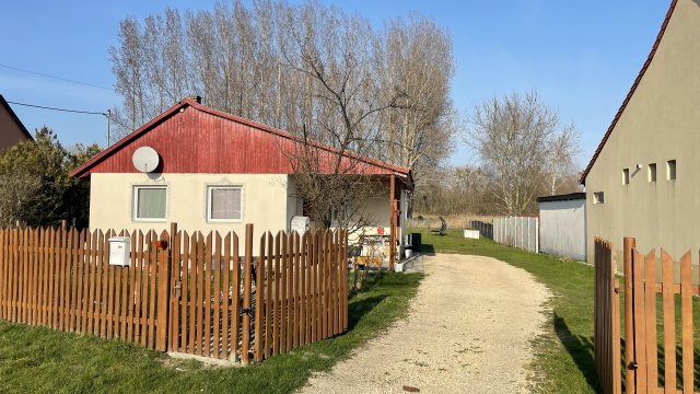 Eladó családi ház, Győrszemerén 57.9 M Ft, 3 szobás