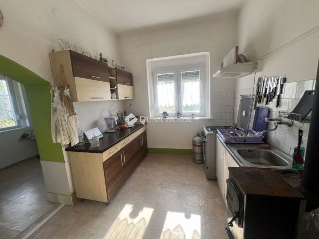 Eladó családi ház, Tiszaszigeten 45 M Ft, 2 szobás