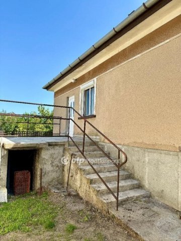 Eladó családi ház, Szerencsen 19.9 M Ft, 2+1 szobás
