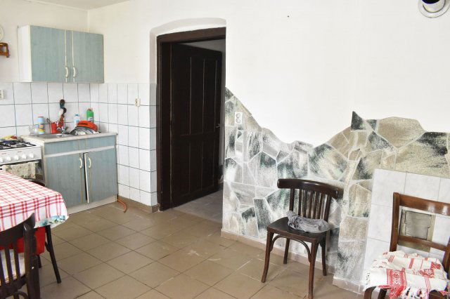 Eladó családi ház, Debrecenben 31 M Ft, 2 szobás