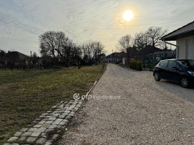 Eladó telek, Kecskeméten 26 M Ft / költözzbe.hu