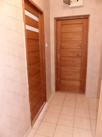 Kiadó panellakás, albérlet, Gödöllőn 240 E Ft / hó, 2 szobás