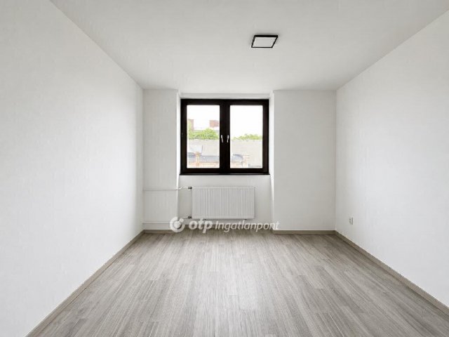 Eladó téglalakás, Budapesten, VIII. kerületben 89.9 M Ft