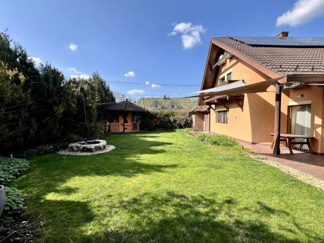 Eladó családi ház, Velencén 144.9 M Ft, 3 szobás