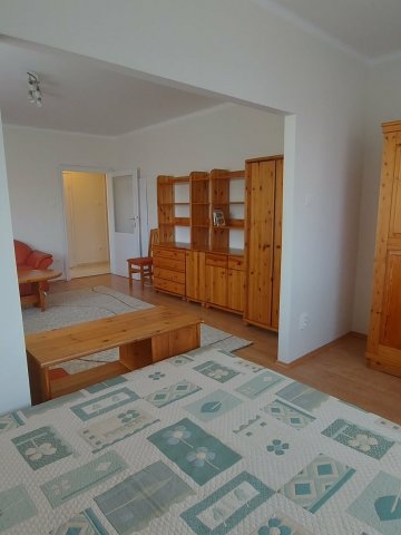 Kiadó téglalakás, albérlet, Debrecenben 220 E Ft / hó, 2 szobás