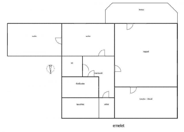 Eladó családi ház, Komlón 80 M Ft, 6 szobás