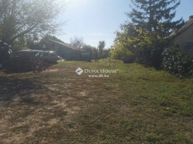 Eladó családi ház, Fóton 74.6 M Ft, 4 szobás