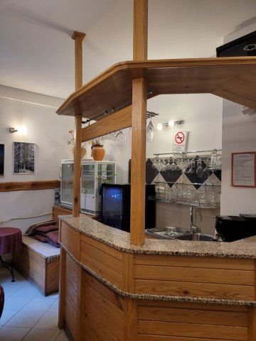 Eladó hotel, Pécsett 650 M Ft, 23 szobás / költözzbe.hu
