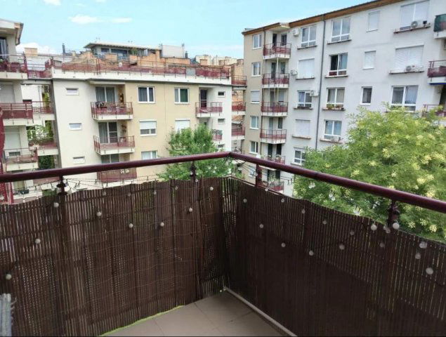 Eladó téglalakás, VIII. kerületben, Tolnai Lajos utcában