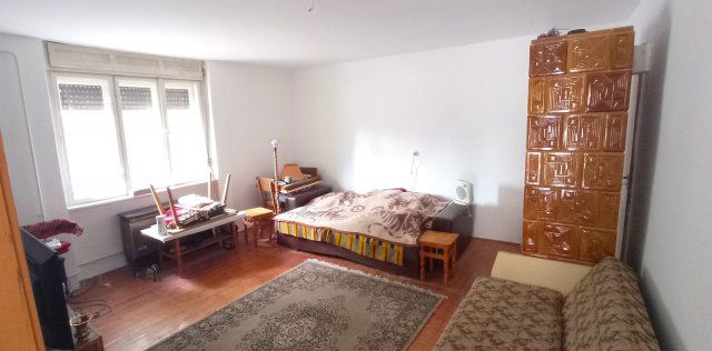 Eladó családi ház, Nyíregyházán 36 M Ft, 1+1 szobás