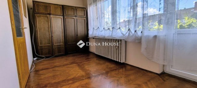 Eladó családi ház, Balatonalmádiban 79.9 M Ft, 4 szobás