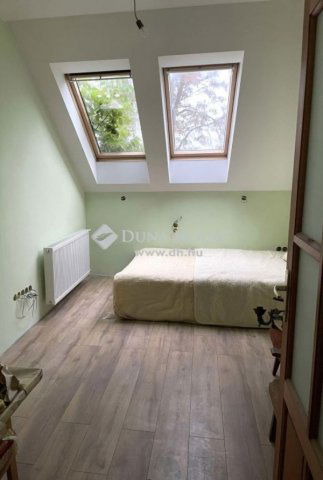 Eladó téglalakás, Gyálon 99.9 M Ft, 5 szobás