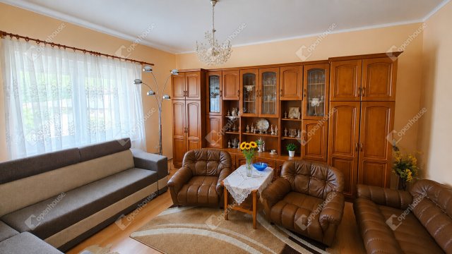 Eladó családi ház, Miskolcon 53.9 M Ft, 3 szobás