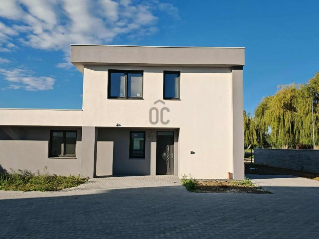 Eladó sorház, Ajkán 81 M Ft, 3 szobás / költözzbe.hu