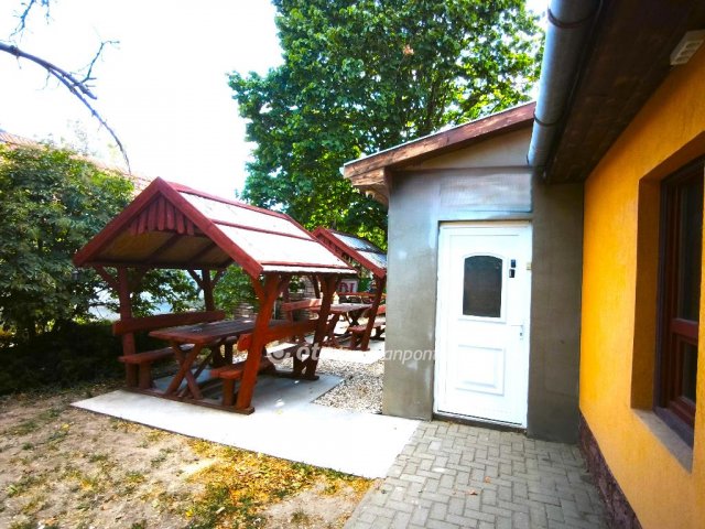 Eladó családi ház, Vezsenyen 39.5 M Ft, 1 szobás
