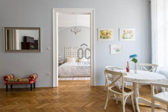 Kiadó téglalakás, albérlet, Budapesten, VI. kerületben