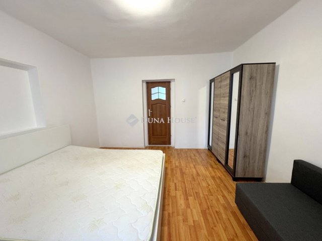 Eladó családi ház, Balsán 22.5 M Ft, 2 szobás