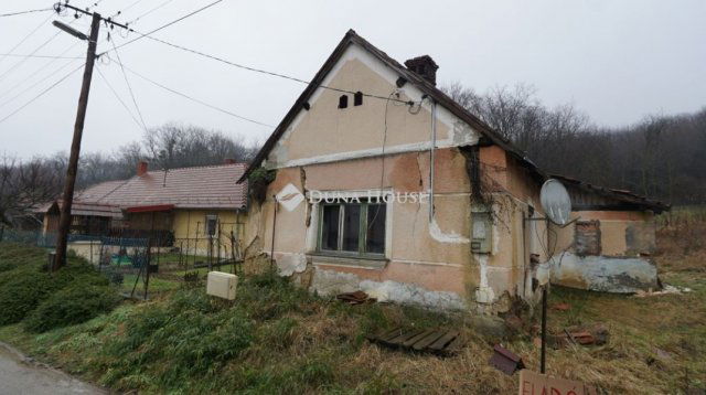 Eladó telek, Nemesapátiban 3.1 M Ft / költözzbe.hu