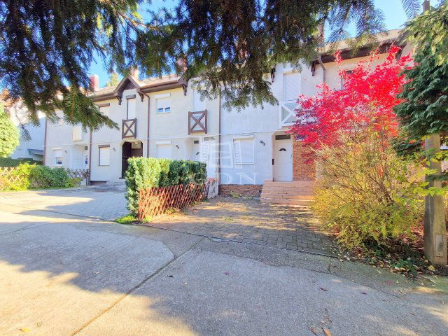 Eladó sorház, Hévízen 180 M Ft, 4 szobás / költözzbe.hu