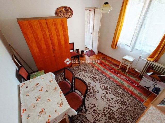 Eladó családi ház, Nagykőrösön 39.9 M Ft, 4 szobás