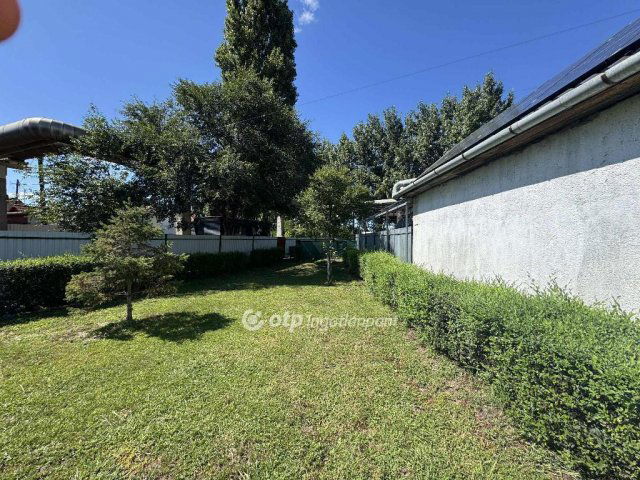 Eladó családi ház, Debrecenben 64.9 M Ft, 3 szobás