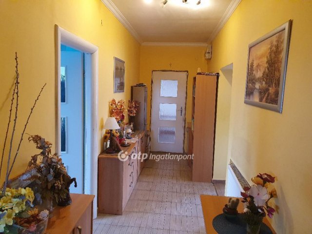 Eladó családi ház, Érden 84.9 M Ft, 4 szobás