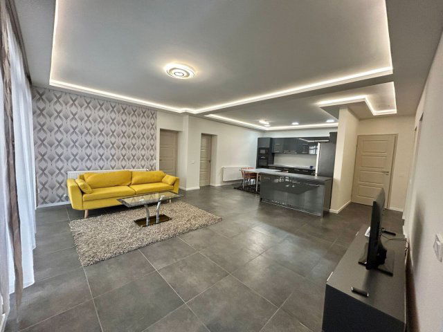 Kiadó családi ház, albérlet, Nyíregyházán 400 E Ft / hó