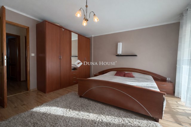 Eladó sorház, Budapesten, XVII. kerületben 179.9 M Ft, 3 szobás