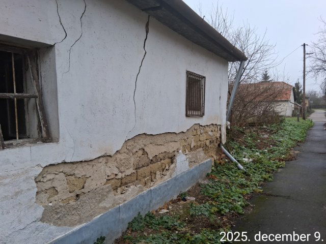 Eladó családi ház, Mezőcsáton 14.04 M Ft, 1+1 szobás