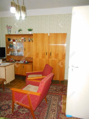 Eladó családi ház, Zalaegerszegen 24 M Ft, 2 szobás