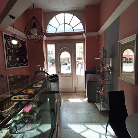 Eladó üzlethelyiség, Szolnokon 32.5 M Ft / költözzbe.hu