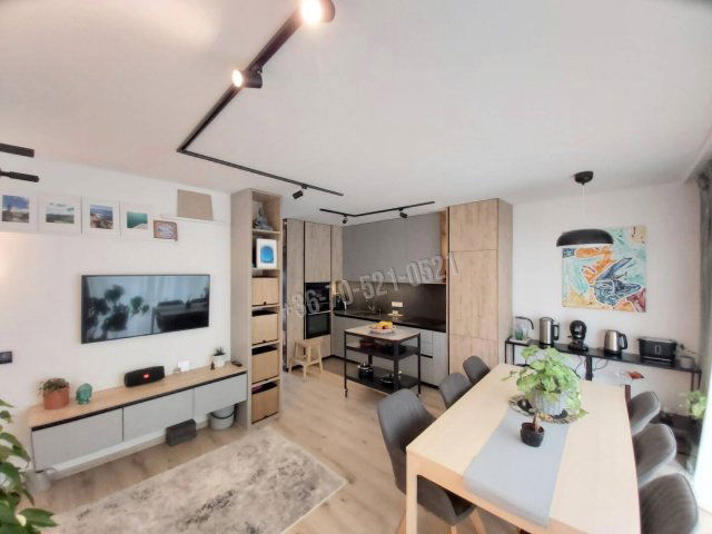 Eladó téglalakás, Pécsett 99.99 M Ft, 4 szobás