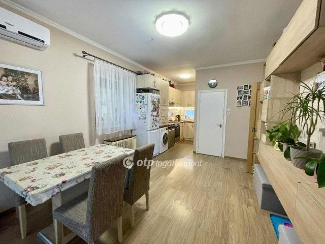 Eladó családi ház, Ráckevén 47.9 M Ft, 4 szobás