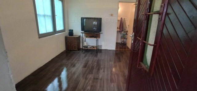 Eladó nyaraló, Zalakaroson 27 M Ft, 1+2 szobás