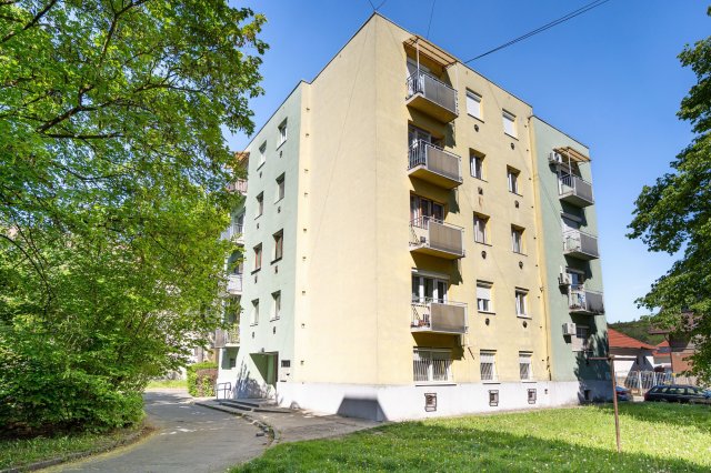 Eladó téglalakás, Miskolcon, Örs utcában 23.9 M Ft, 1+1 szobás