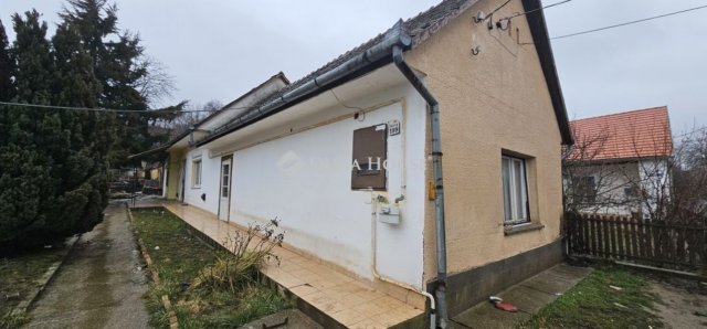 Eladó családi ház, Székelyszabaron 9.5 M Ft, 4 szobás