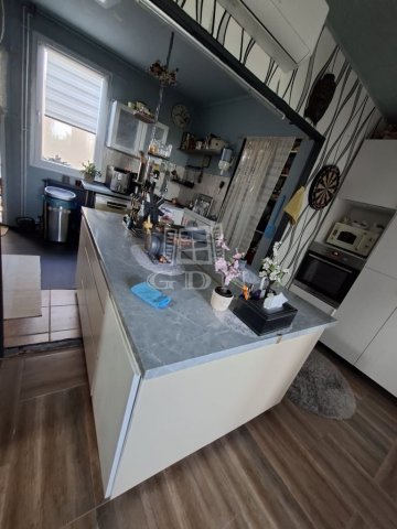 Eladó családi ház, Tökölön 89.9 M Ft, 4+2 szobás