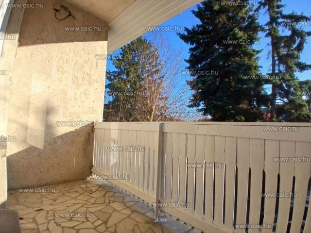 Eladó téglalakás, Solymáron 120 M Ft, 2+2 szobás