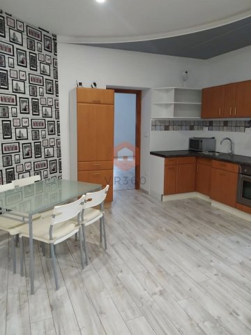 Kiadó téglalakás, albérlet, Pécsett, Munkácsy Mihály utcában