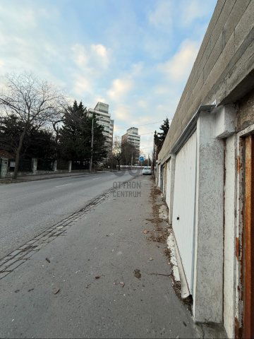 Eladó garázs, Budapesten, XII. kerületben 12.9 M Ft