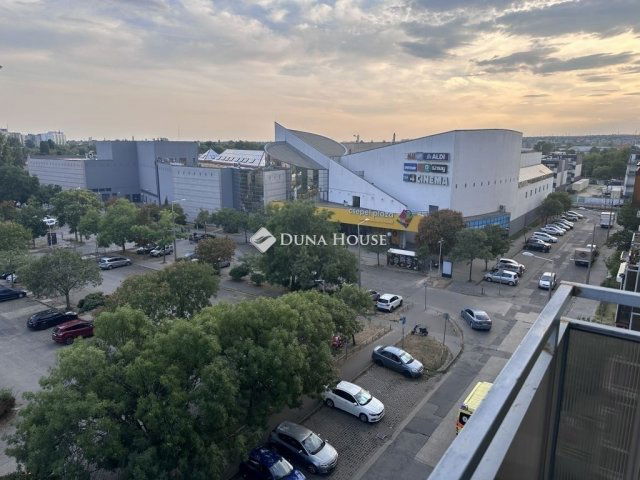 Eladó panellakás, Budapesten, XXI. kerületben 62.9 M Ft