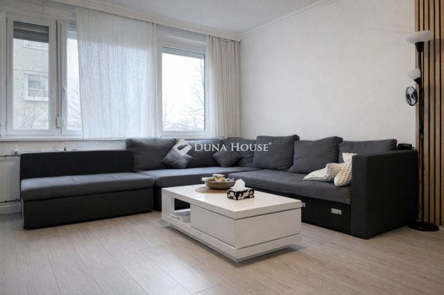 Eladó panellakás, Budapesten, X. kerületben 83.9 M Ft, 3 szobás