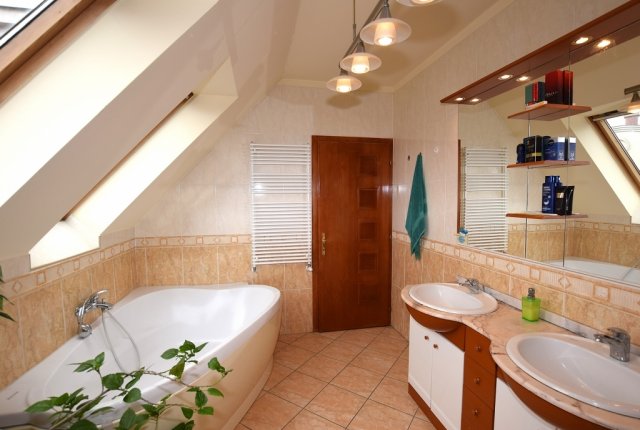 Eladó téglalakás, Debrecenben 86 M Ft, 2+1 szobás