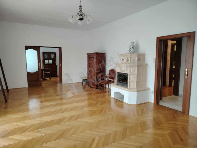 Kiadó családi ház, albérlet, Remeteszőlősön, Banka utcában