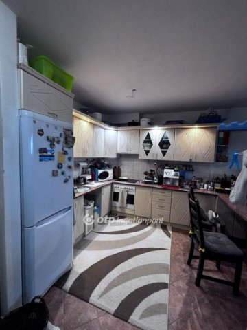 Eladó téglalakás, Budapesten, XVIII. kerületben 71.2 M Ft